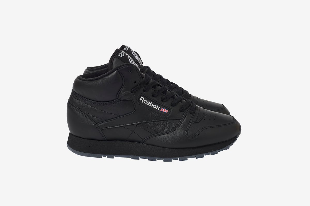 palace x reebok club c